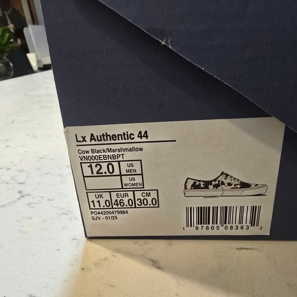 Vans Premium Cow Authentic Authentic 44 Unisex Fashion Shoes VN000EBNBPT 12 NEW - Picture 10 of 14